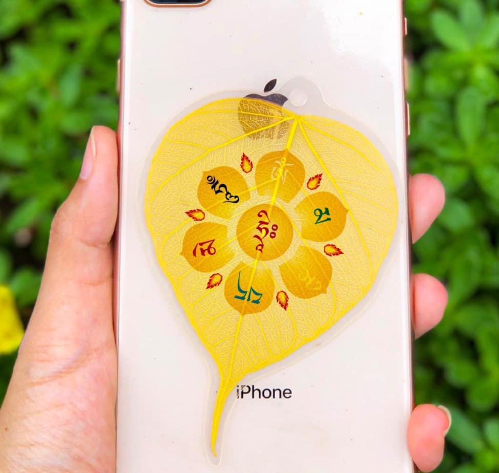 Lá bồ đề OM MANI PADME HUM